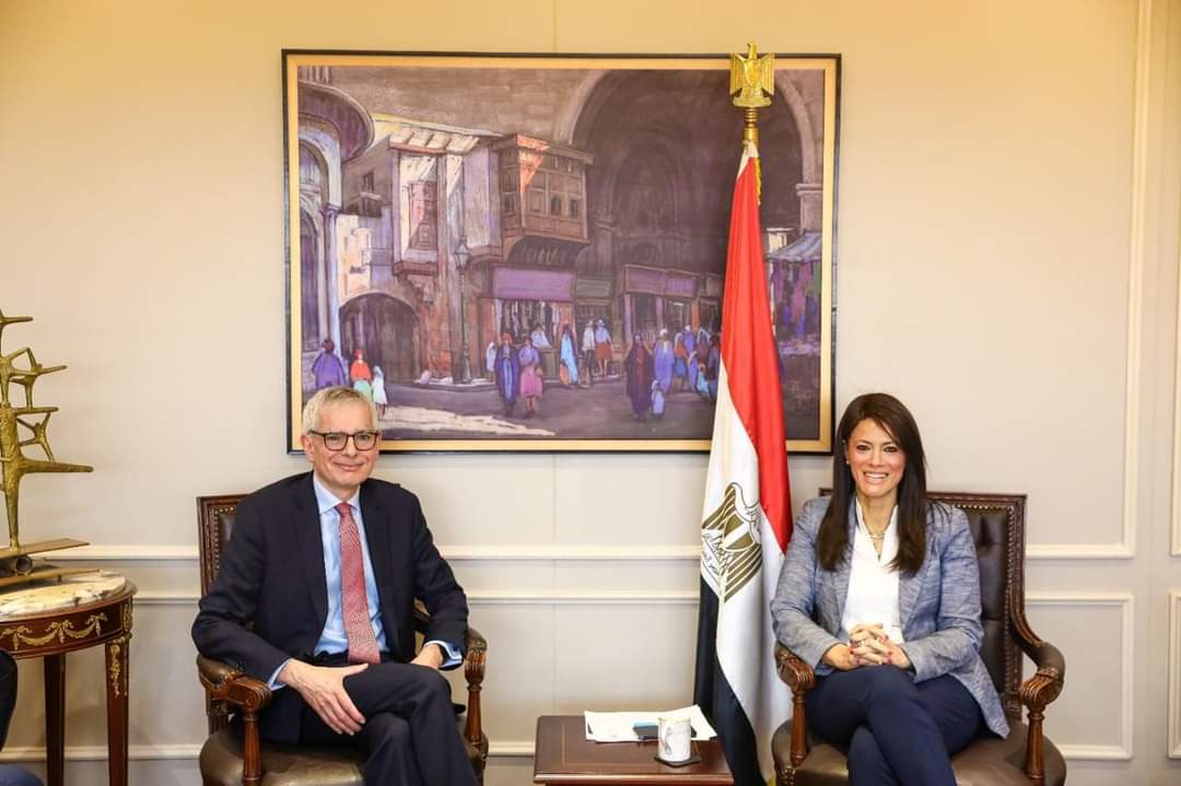 وزير التعاون الدولى : علاقات مصر والمملكة المتحدة.. تاريخية ووثيقة
