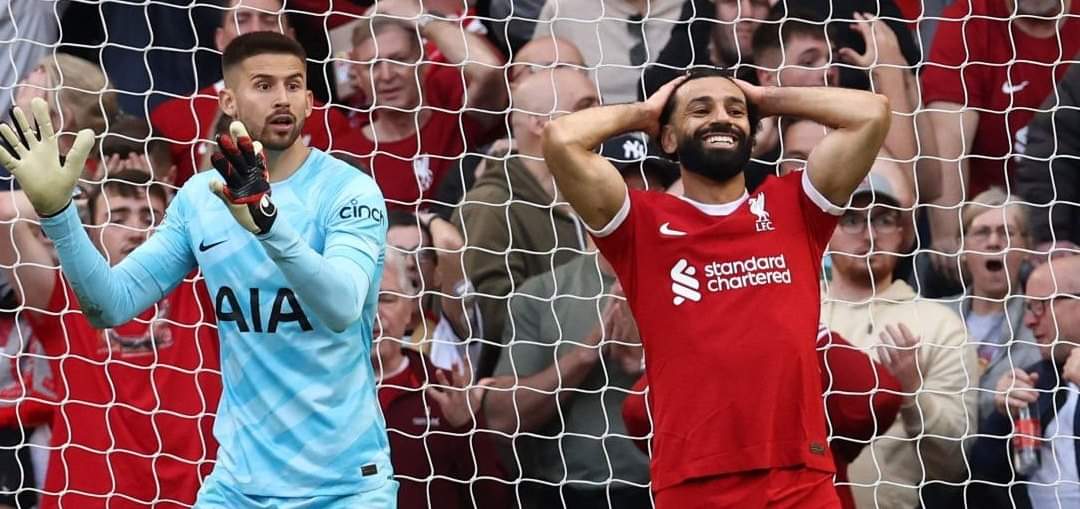 إنطلاق مباراة ليفربول وتوتنهام.. والقائم يتصدى لتسديدة صلاح