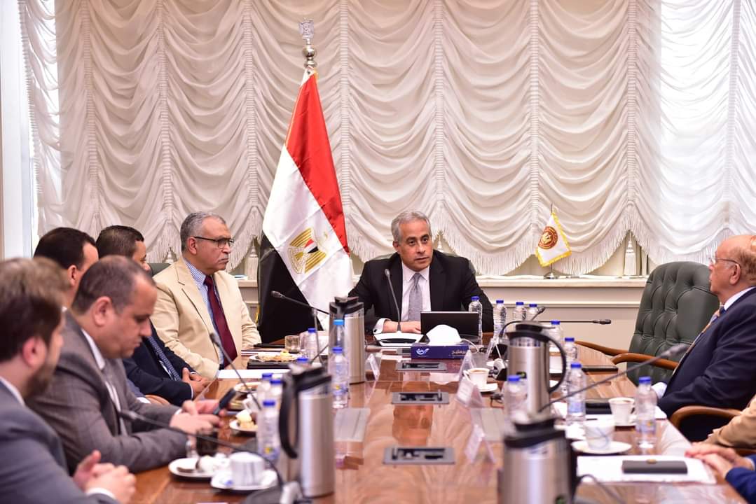 وزير العمل : "مهني 2030" مشروع دولة..ونحرص على مشاركة الوزارات والجهات المعنية فى إعداد "المناهج المتخصصة"