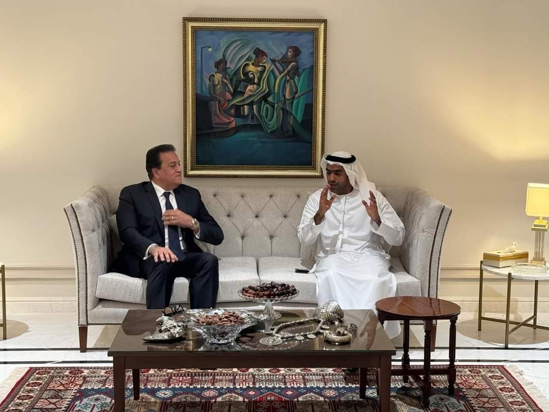 د. عبد الغفار يبحث مع رئيس دائرة الصحة بـ«أبوظبى» التعاون في الجينوم البشرى وتشخيص أمراض القلب «عن بُعد» - الخبر لايف