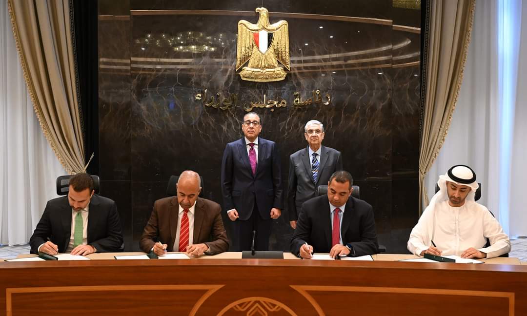 مشروع لإنتاج الكهرباء من طاقة الرياح غرب سوهاج