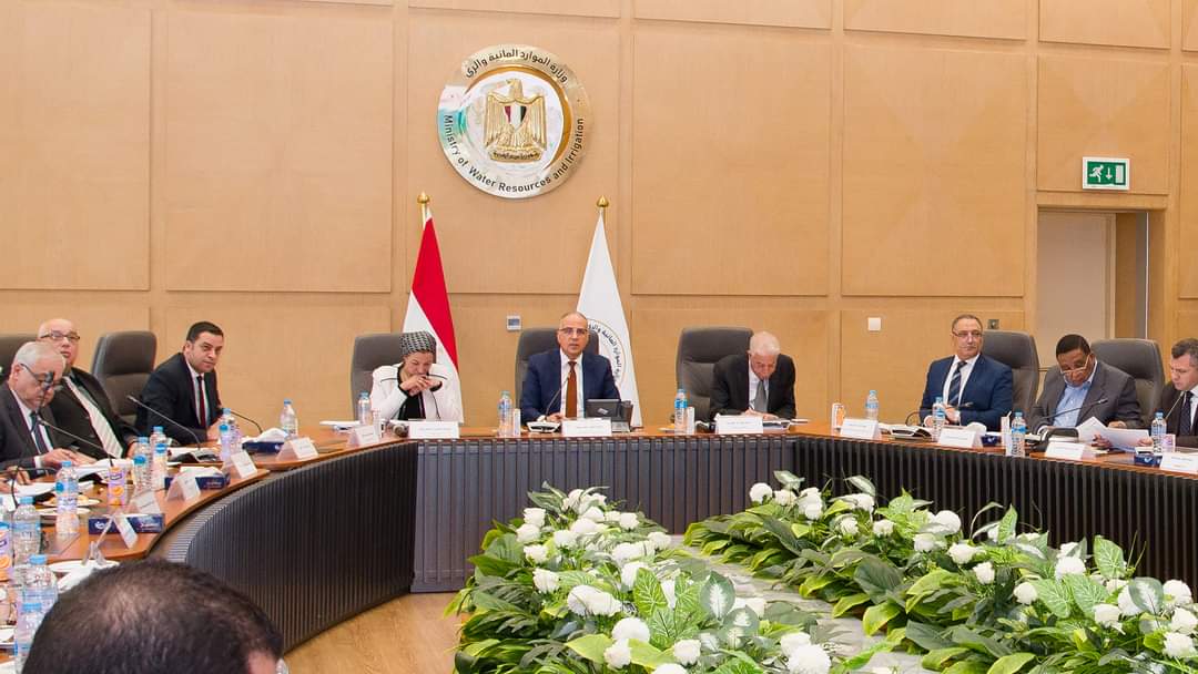 إنشاء وتشغيل محطة متعددة الأغراض على الرصيف 100بميناء الدخيلة بالإسكندرية