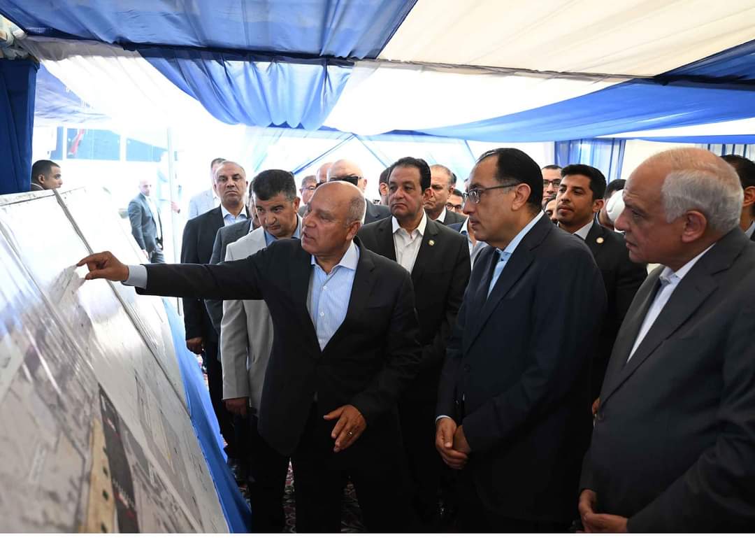 رئيس الوزراء يتفقد أعمال تنفيذ المرحلة الأولى من الخط الرابع لمترو الأنفاق