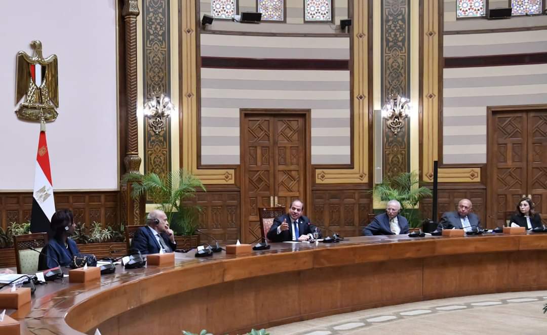 الرئيس : مكتبة الإسكندرية تقوم بدور كبير فى نشر وتعميق المعرفة والعلم والتشجيع على القراءة