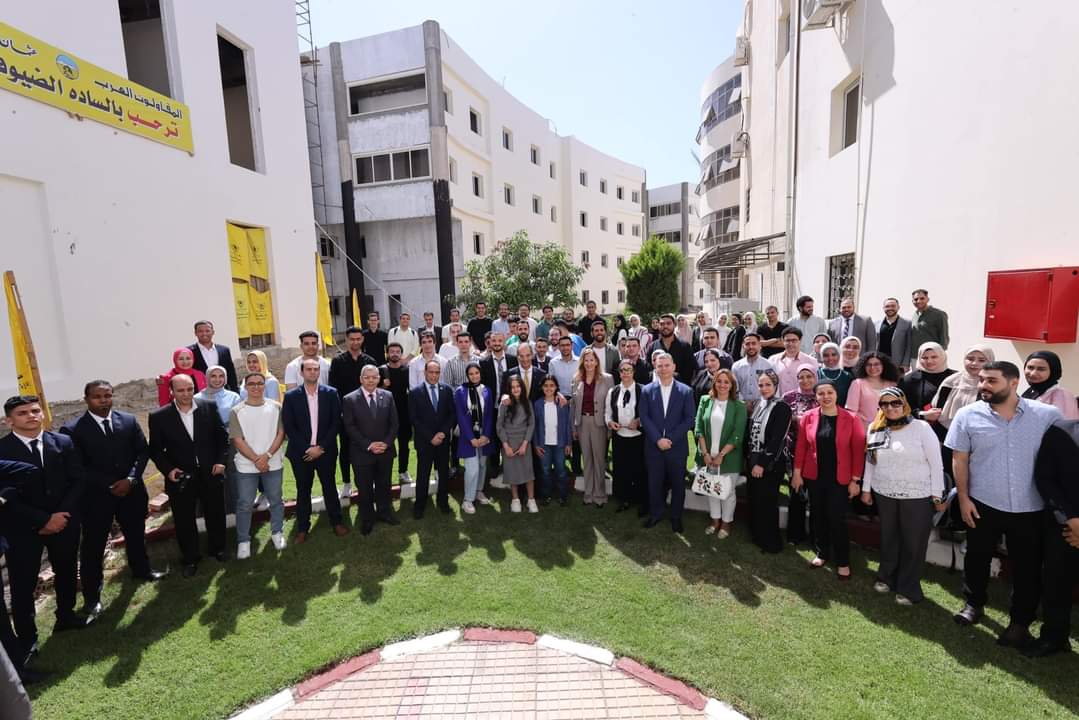 وزير الاتصالات :  بناء الإنسان..الطريق الأمثل للتنمية