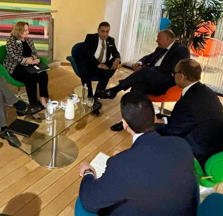 شكرى ووزير الدولة البريطانى يتبادلان الرؤى والتقييمات بشأن الأوضاع الإنسانية والأمنية في قطاع غزة