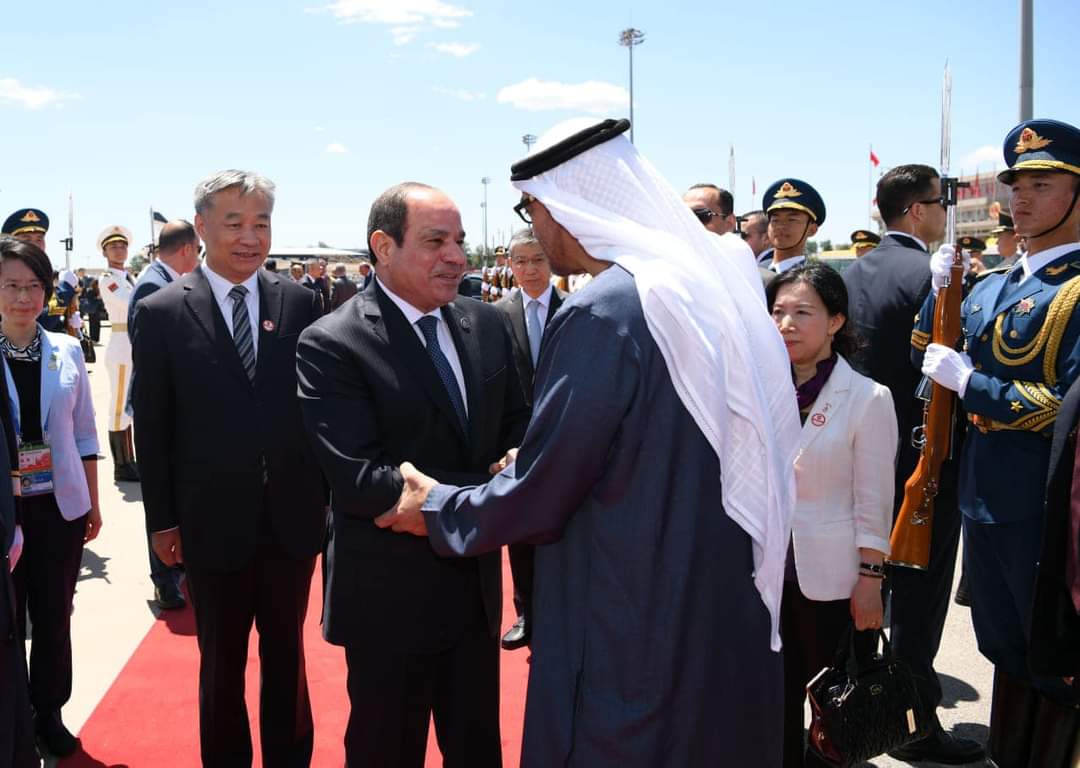 الرئيس يلتقى الشيخ محمد بن زايد