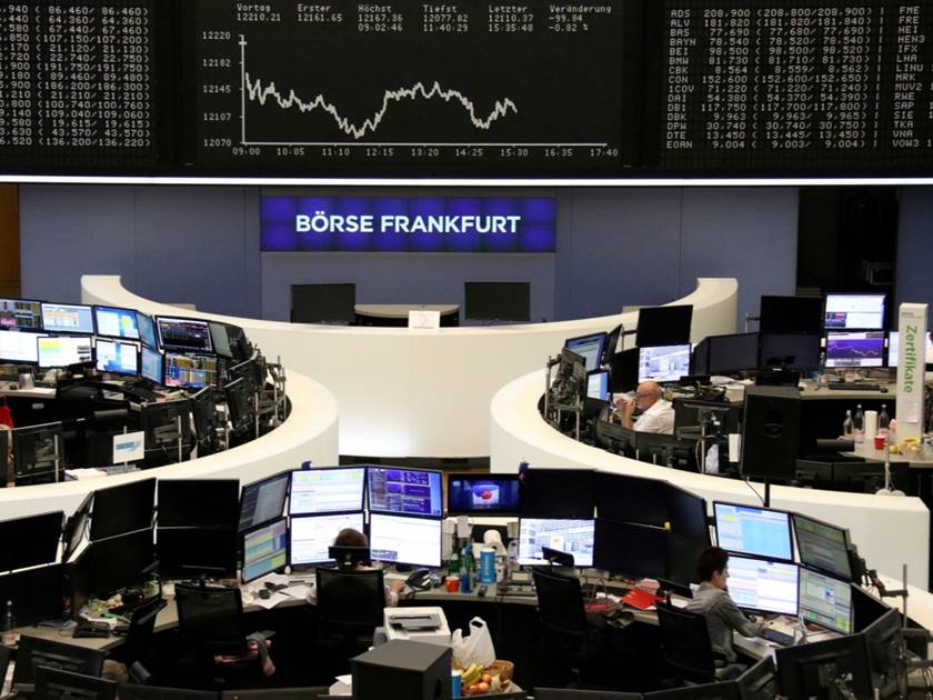 مؤشرات الأسهم الأوروبية .. تستهل تعاملاتها على انخفاض