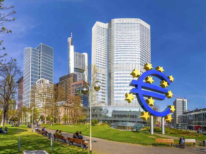 مسؤول مصرفي أوروبي لـ «بلومبيرغ»: إمكانية خفض ثان لأسعار الفائدة .. وارد - الخبر لايف