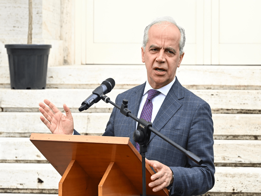 وزير الداخلية الإيطالي: عمل أوروبي موحد .. لمنع تدفقات الهجرة غير النظامية
