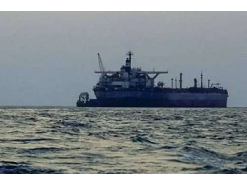 هيئة عمليات التجارة البحرية البريطانية .. تكشف عن استهداف سفينة تجارية في البحر الأحمر