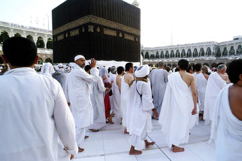 تعرف علي شروط ملابس الإحرام في الحج والعمرة