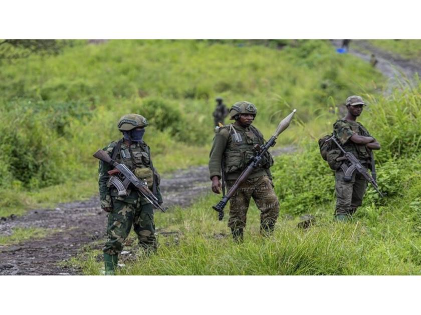 مقتل 11 شخصا وإصابة 26 .. في قصف مخيمات لاجئين شرقي الكونغو الديمقراطية