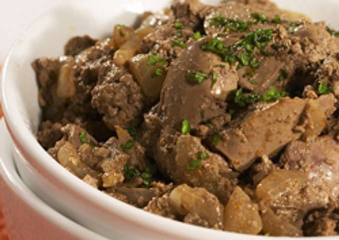 تعرف علي خطوات عمل أحلى كبدة فراخ