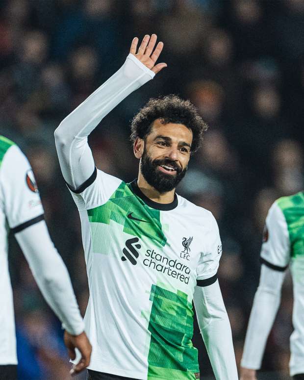 نادي سعودي يسعى للتعاقد مع محمد صلاح برقم خيالي