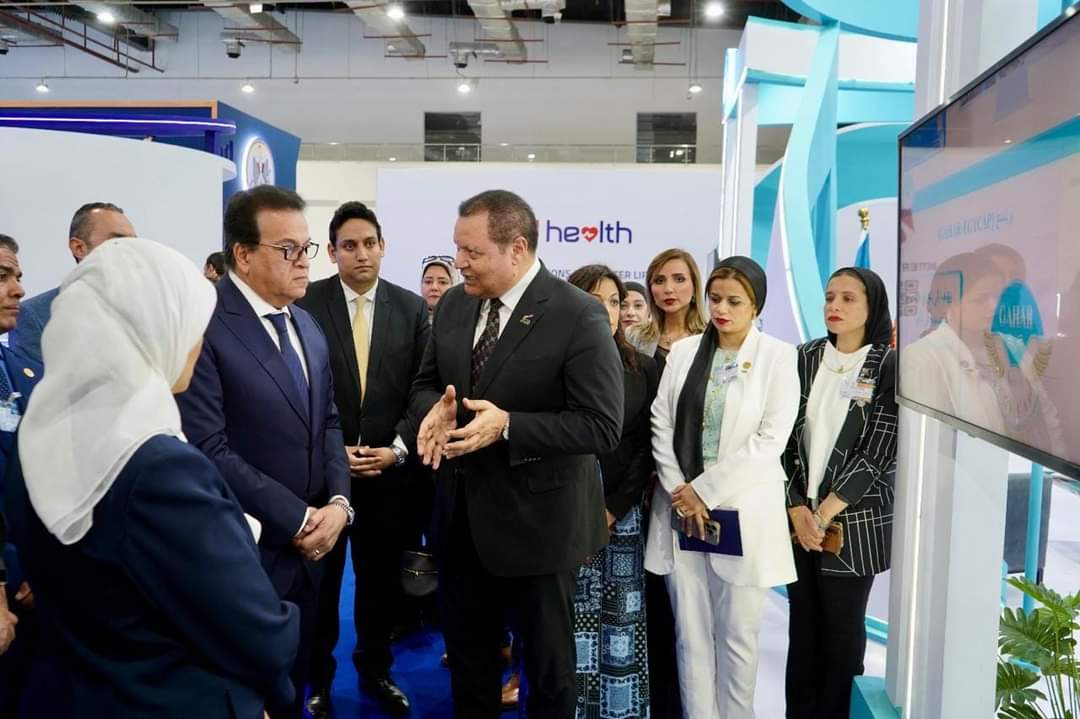 د. أحمد طه: نسعى لوضع خارطة طريق لتحسين جودة الخدمات الصحية في افريقيا - الخبر لايف