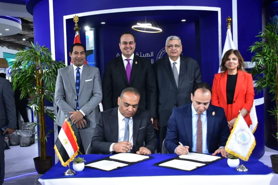 السبكى :شراكة استراتيجية لتحسين رعاية مرضى السكرى وتعزيز التعليم الطبى مع "روش ديابيتس كير"و"سيمنس هيلثنيرز مصر"