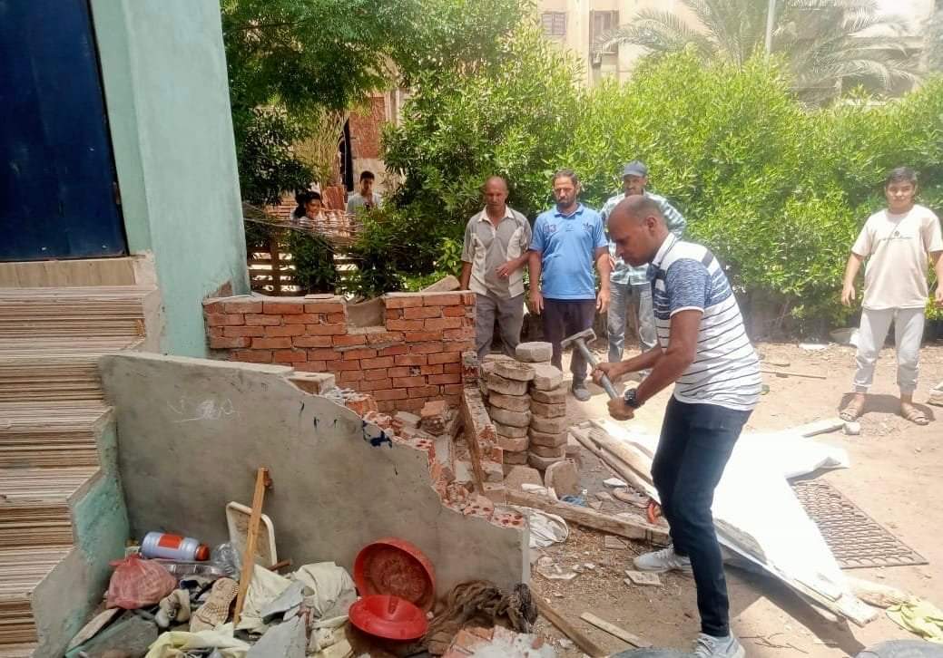 حملات مكبرة على الإشغالات والظواهر العشوائية بـ15 مايو و6 أكتوبر والعاشر من رمضان ودمياط والنوبارية والقاهرة الجديدة