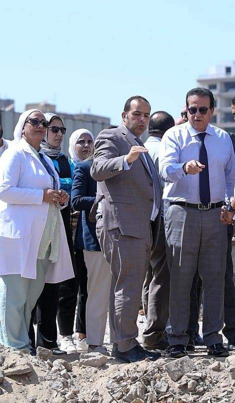 وزير الصحة يتفقد مشروع تطوير مستشفى هرمل