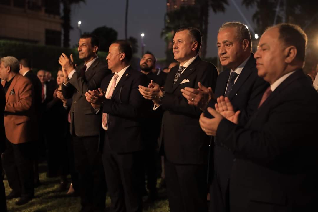 وزير السياحة والآثار يشارك فى الاحتفال بالعيد الوطنى لروسيا الاتحادية