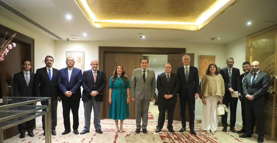 وزير الصحة يشيد بالمبادرات الرئاسية فى دعم صحة المرأة الإنجابية