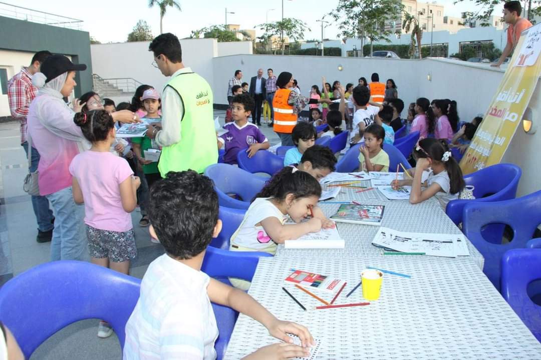 "بالألوان هنكافح الإدمان".. داخل الحدائق العامة لتوعية الزوار بأضرار التدخين وتعاطى المخدرات