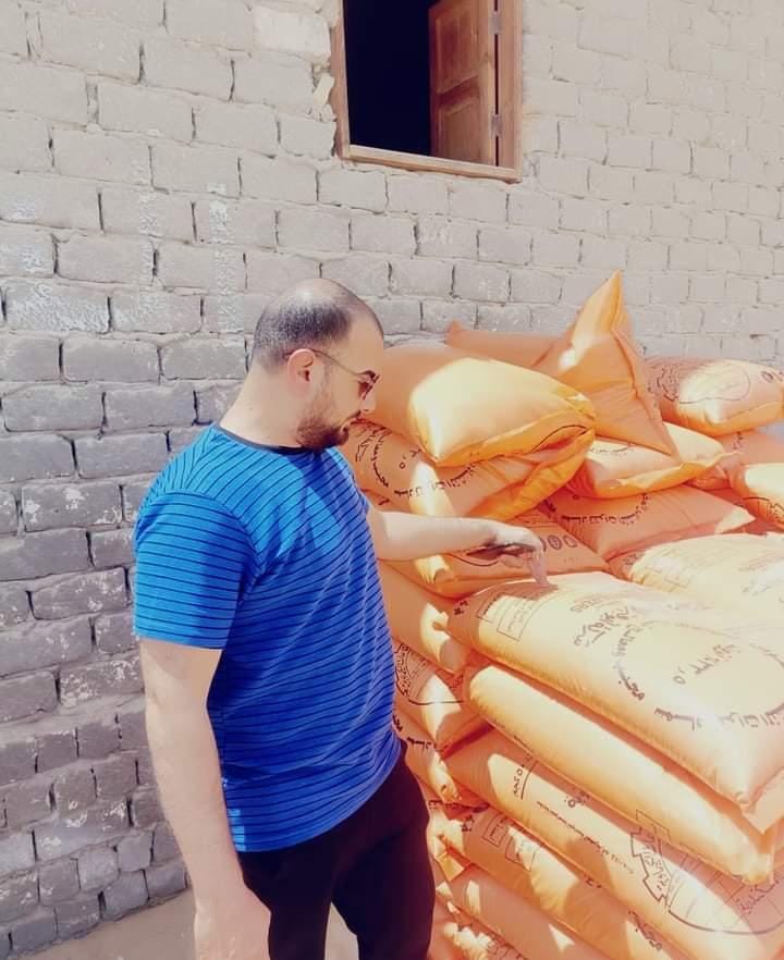ضبط 7 أطنان أسمدة زراعية محظور تداولها بالأسواق في البحيرة