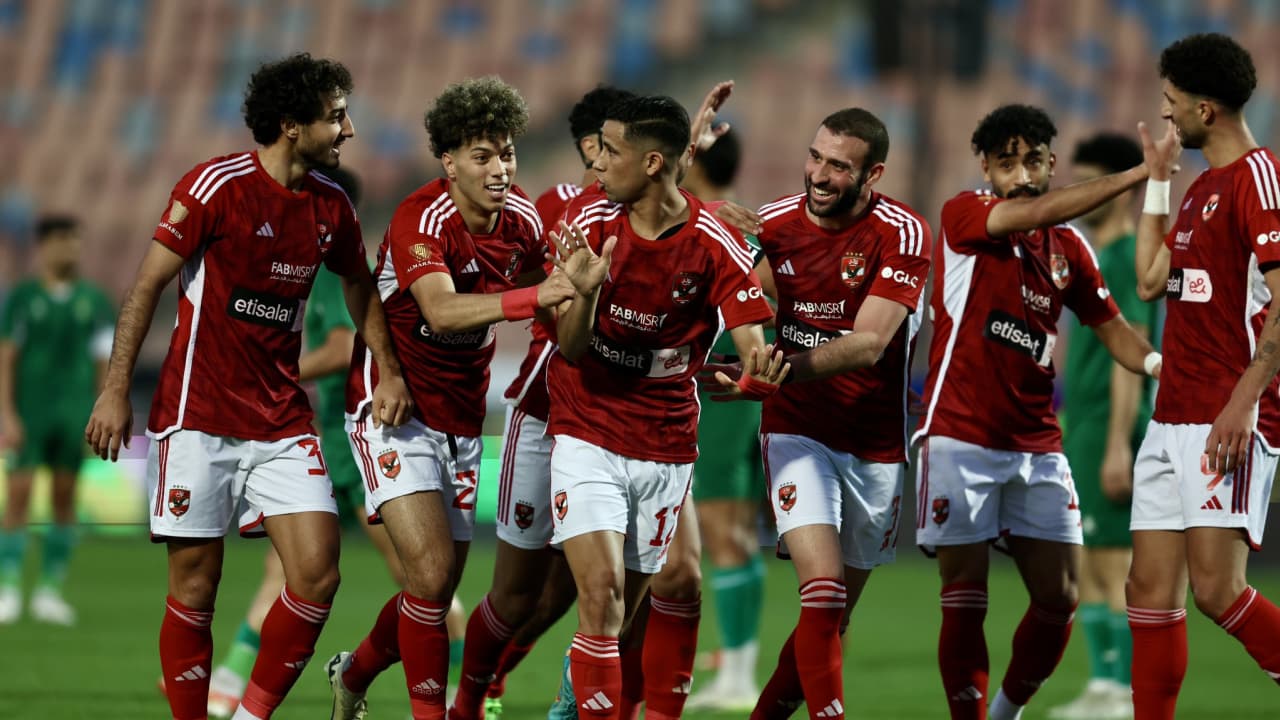 11 غيابًا يربكون الأهلي قبل مواجهة فاركو في الدوري الممتاز