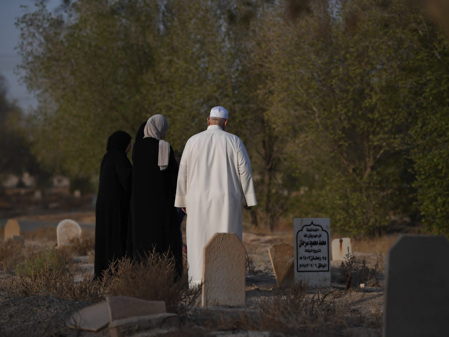 تعرف علي حكم زيارة القبور في العيد