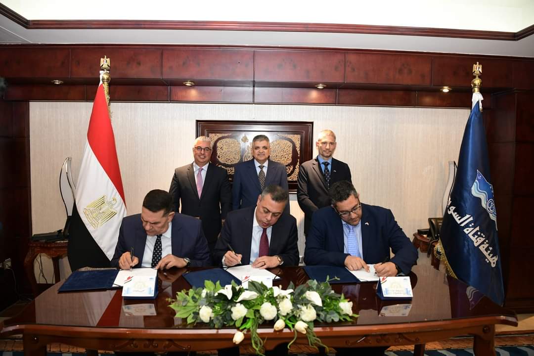 توقيع عقد بين"انتيبوليوشن إيجيبت" و"المصرية للتوريدات" لإدارة المخلفات وتأدية الخدمات بالمدخل الشمالي لقناة السويس 