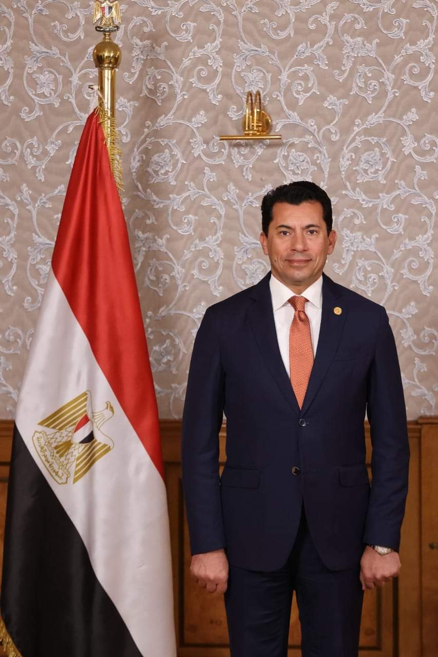 وزير الشباب والرياضة يستعرض الرؤية المستقبلية لخطة عمل الوزارة خلال الفترة المقبلة
