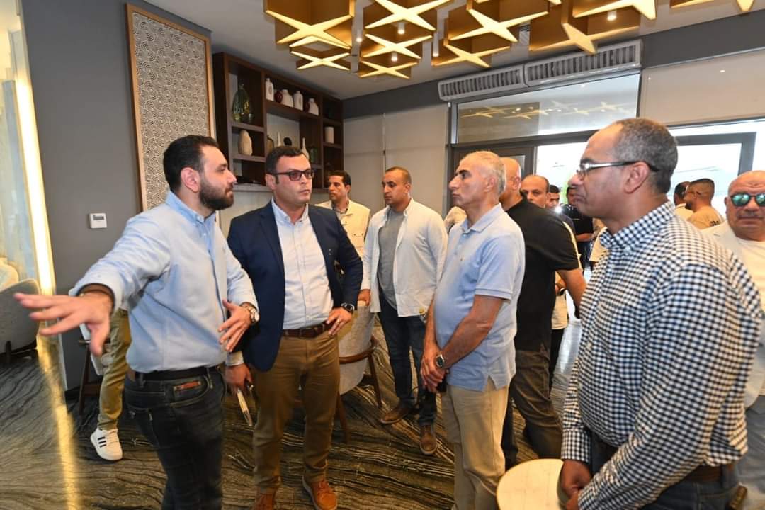 وزير الإسكان يتفقد اللمسات النهائية بالأبراج الشاطئيةبـ"العلمين الجديدة".. ويتابع موقف تشغيل المنطقة الترفيهية 