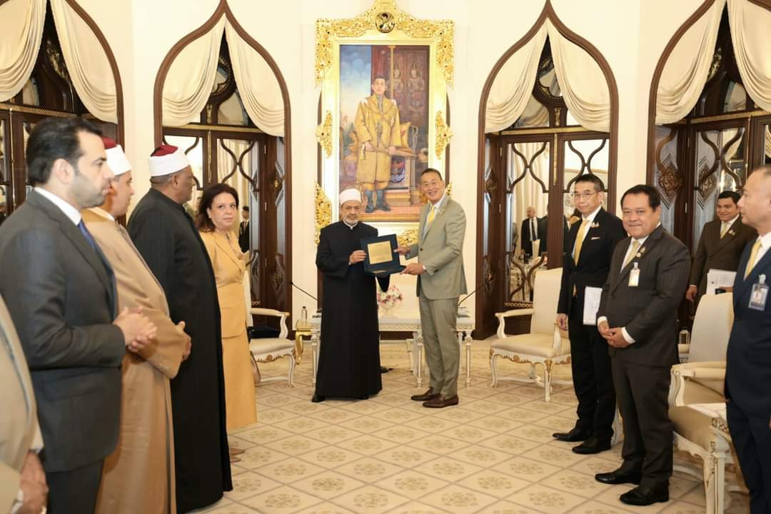 الإمام الأكبر يطالب بضرورة تكثيف الجهود الدولية لدعم القضية الفلسطينية وإنهاء العدوان على قطاع غزة