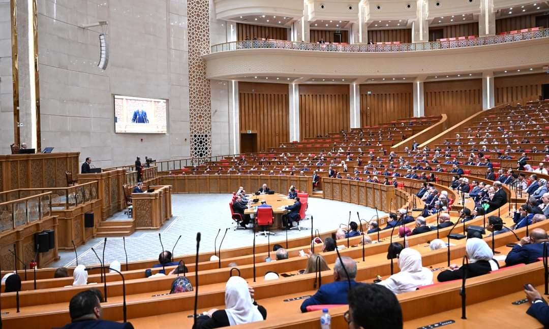 النواب" : لجنة برئاسة وكيل أول المجلس و42 نائبا لدراسة برنامج عمل الحكومة الجديدة