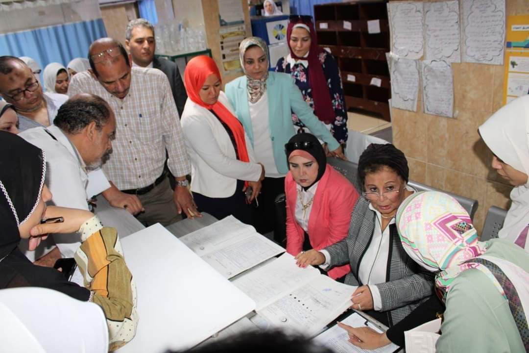 نائب وزير الصحة  تتفقد مستشفى الفيوم العام