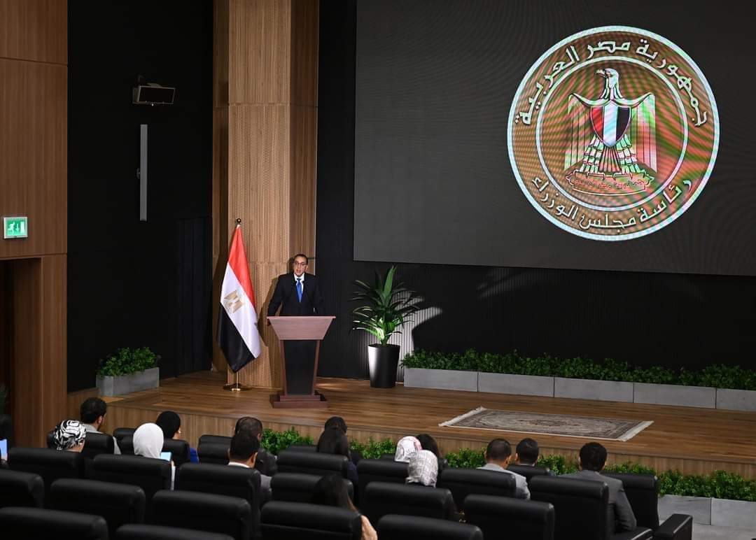 مدبولى برنامج الحكومة سيكون له أثر ملموس على المواطن بعد أول شهر من تنفيذه