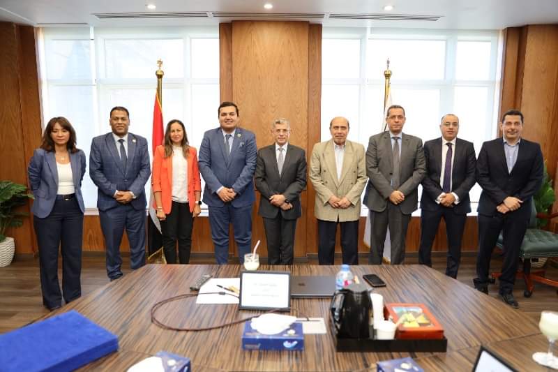 وكالة الفضاء المصرية تستقبل وفدا من مبادرة "مهندسون من أجل مصر للتنمية المستدامة"