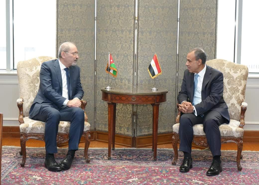 جلسة مباحثات بين وزير الخارجية ونظيره الأردنى