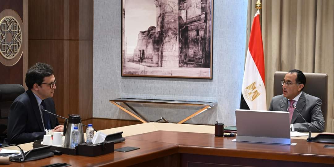 مدبولى : الإهتمام بملف الثقافة وكافة الأمور المتعلقة ببناء الإنسان المصرى