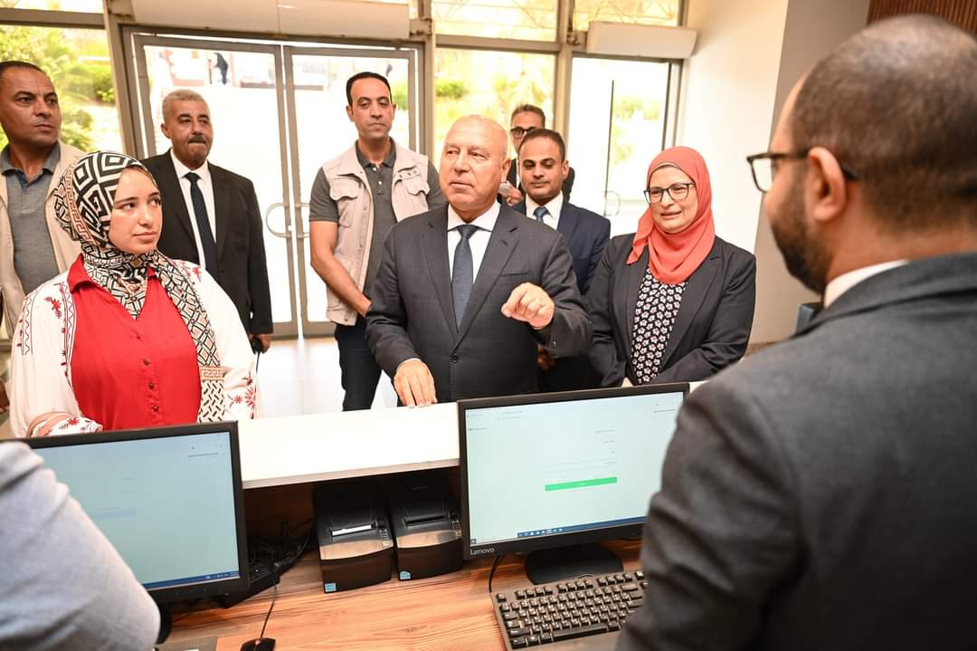 للمرة الثانية خلال أسبوع.. الوزير يتفقد سير العمل بالهيئة العامة للتنمية الصناعية