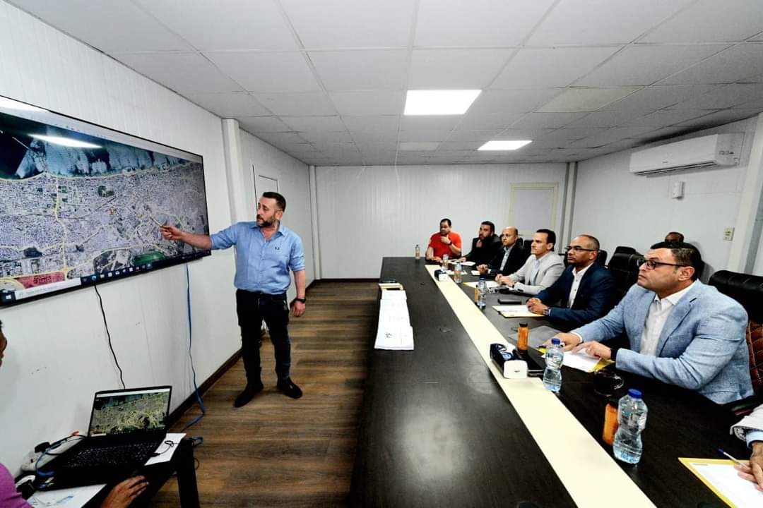 وزير الإسكان يتابع تنفيذ وحدات الإسكان المتميز ووحدات "سكن لكل المصريين" ب"رشيد الجديدة