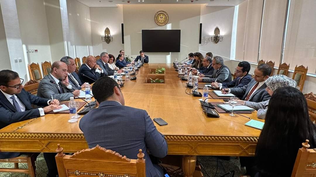 عبد العاطى:  تعزيز شراكات مصر الاقتصادية والتجارية فى القارة الآسيوية والترويج لفرص الاستثمار الواعدة 