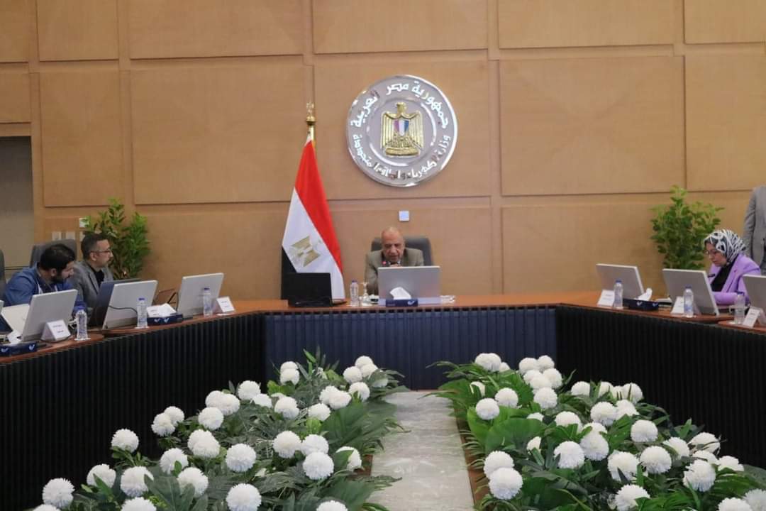 وزير الكهرباء: تذليل كافة المعوقات أمام خط الربط المصرى السعودى 