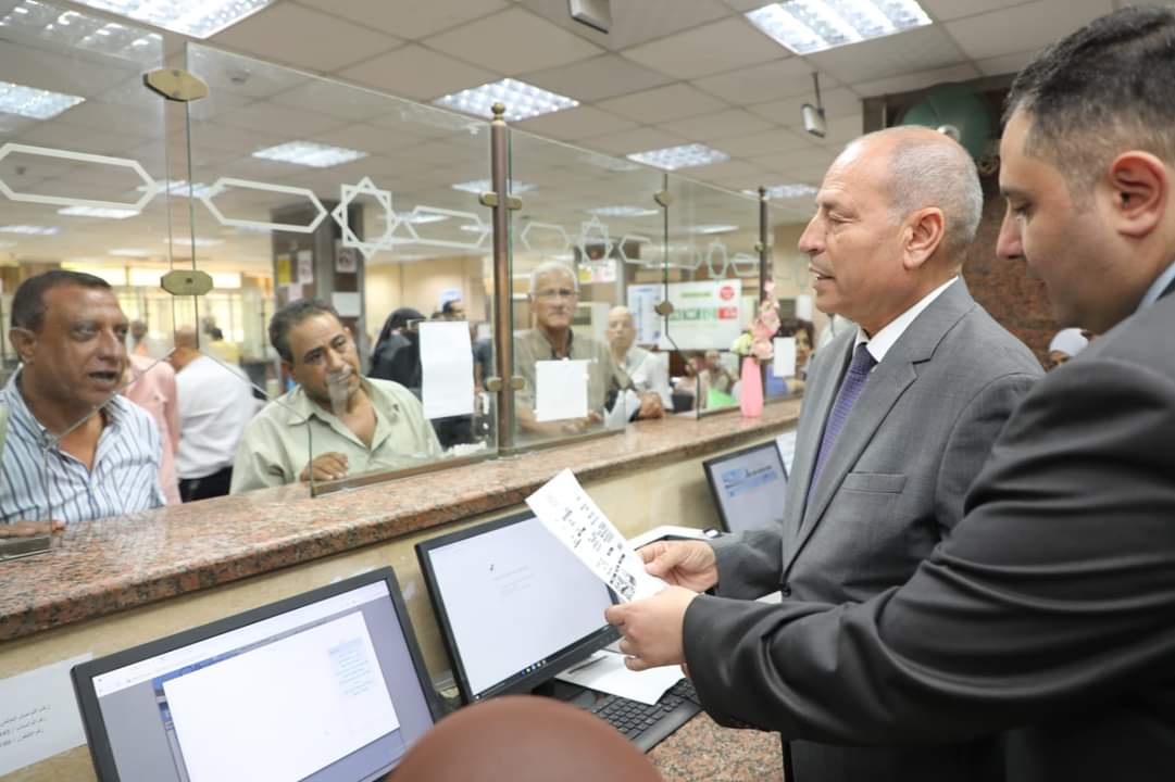 محافظ القاهرة يبحث مع رؤساء الأحياء تحديات أحياء المنطقة الشمالية 