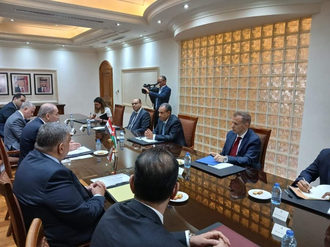 مشاورات سياسية بين وزيرى خارجية مصر والأردن بعمان