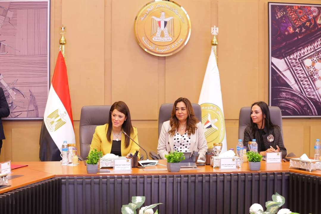 وزيرة التضامن تطالب بأهمية تسهيل إجراءات إصدار تراخيص الحضانات للمساهمة في تسهيل ورفع نسبة عمل المرأة