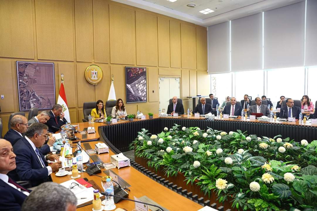 وزيرة التخطيط : الإنفاق الاجتماعي أولوية لتحسين الأحوال المعيشية للمواطنين