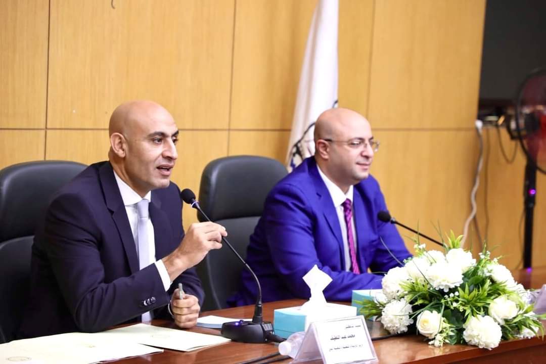 وزير التربية والتعليم يستعرض مع قيادات بنى سويف أهم القضايا والتحديات