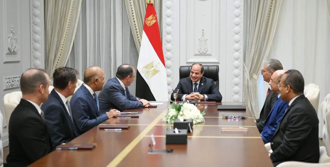 الرئيس يشيد بنجاحات "أباتشى "فى مصر على مدار الثلاثة عقود الماضية