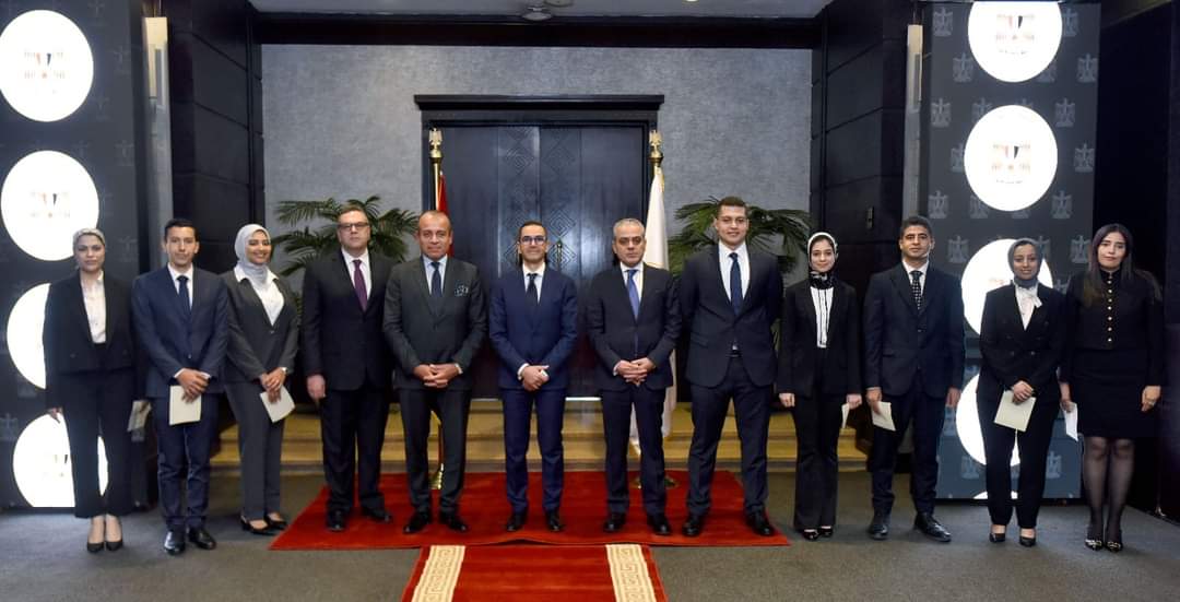 وزير الإستثمار والتجارة الخارجية يشهد مراسم القسم القانونى لـ 8 ملحقين تجاريين 